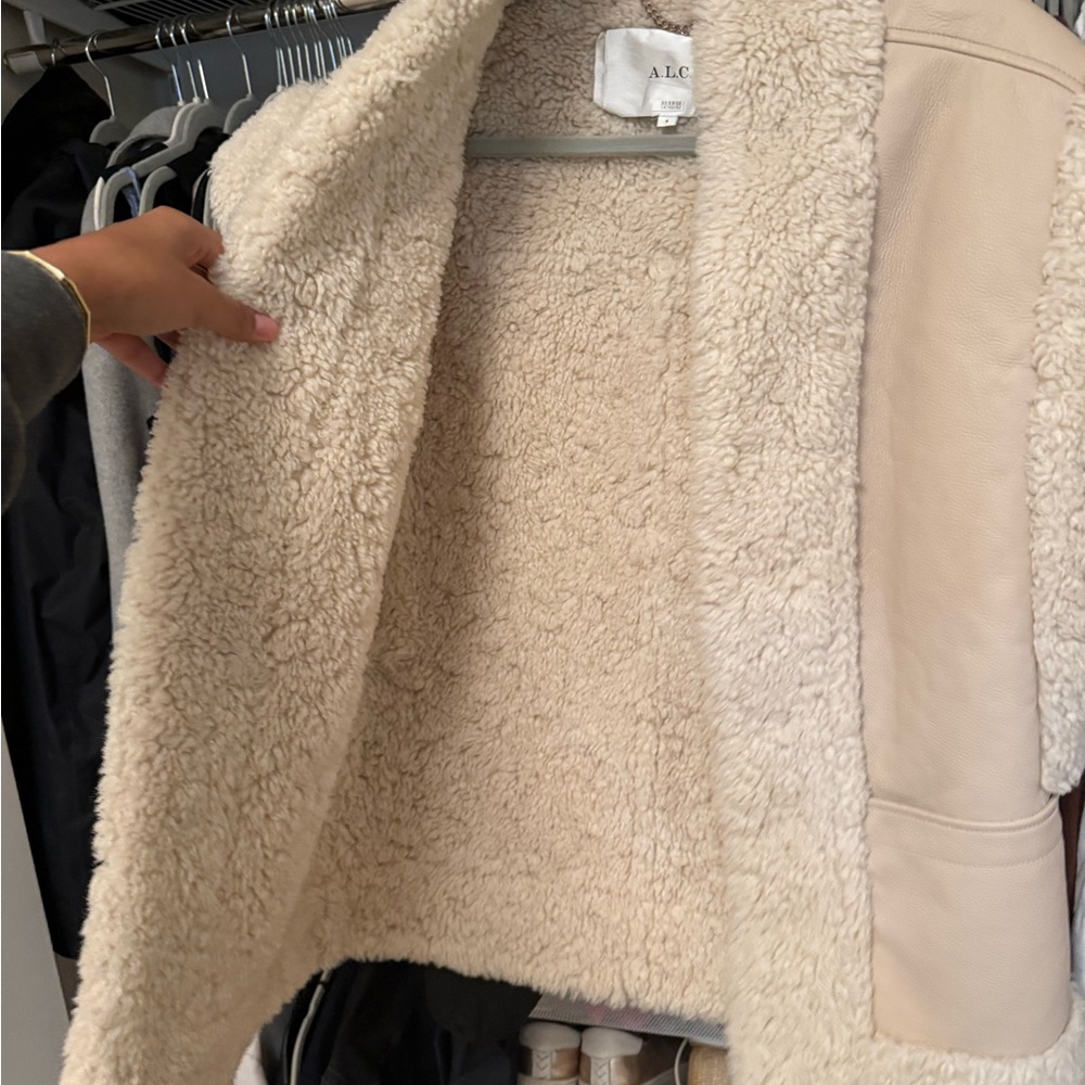 A.L.C. Sutton Faux Shearling Fur Vest Size Small - Picture 4 of 5